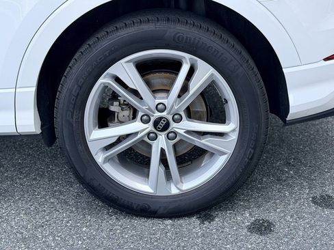 Certified 2024 Audi Q3 2.0T Premium Plus image 27