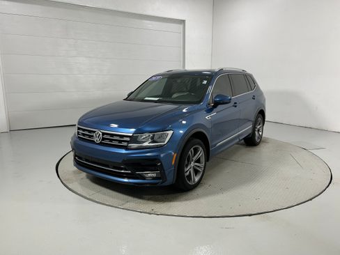 Used 2019 Volkswagen Tiguan SEL R-Line AWD/4WD image 20