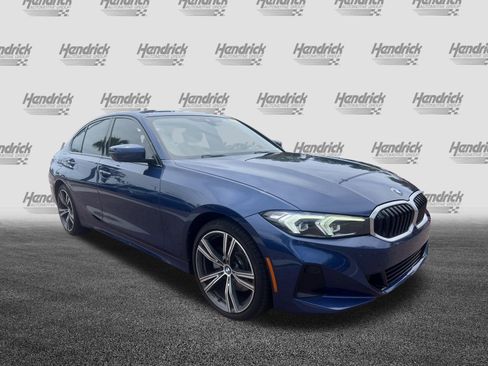 Used 2023 BMW 330i Sedan w/ Driving Assistance Package RWD image 2
