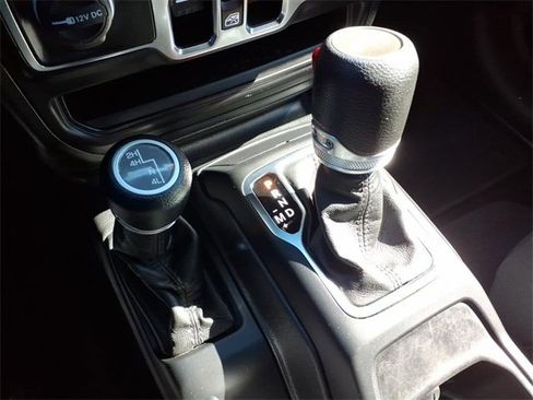 Certified 2021 Jeep Wrangler Unlimited Sport image 23