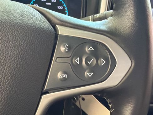 Used 2022 Chevrolet Colorado ZR2 AWD/4WD image 36