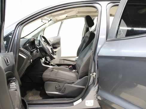 Used 2019 Ford EcoSport SE image 14