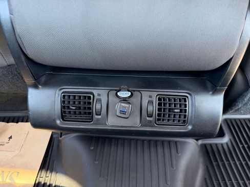 Used 2021 Toyota Tundra SR5 AWD/4WD image 19