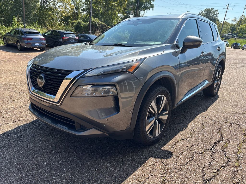 Used 2023 Nissan Rogue SL w/ SL Premium Package AWD/4WD image 1