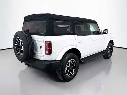 Used 2025 Ford Bronco Outer Banks image 7