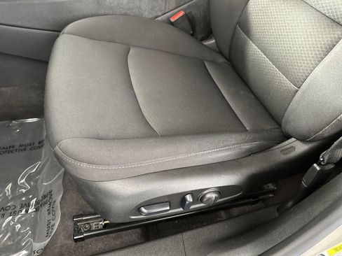 Used 2024 Chevrolet Malibu LT image 16