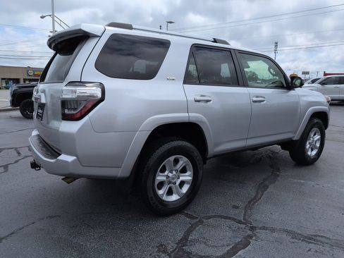 Certified 2023 Toyota 4Runner SR5 AWD/4WD image 5