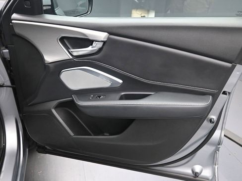 Used 2020 Acura RDX w/ Technology Package image 32