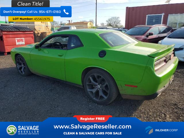 Used 2017 Dodge Challenger SXT RWD image 3