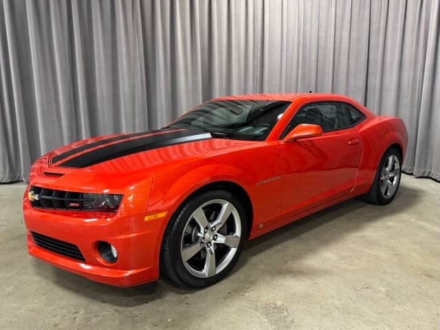 Used 2010 Chevrolet Camaro SS w/ RS Package RWD image 3