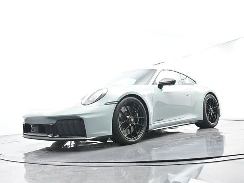 Certified 2026 Porsche 911 Carrera GTS RWD image 45