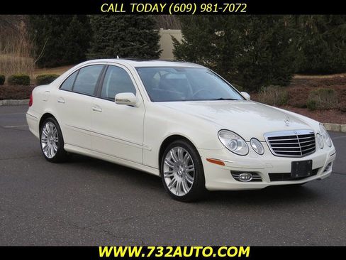 Used 2007 Mercedes-Benz E 350 4MATIC Sedan image 3