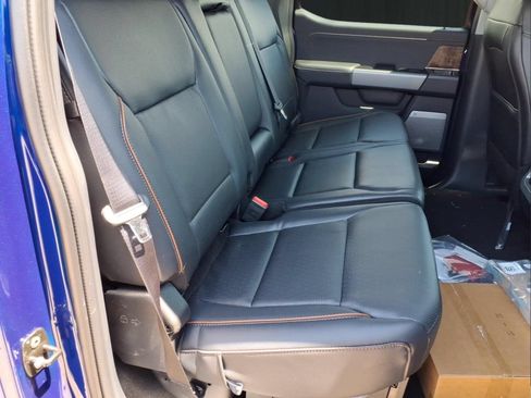 New 2026 Ford F250 Lariat w/ Black Appearance Package AWD/4WD image 22