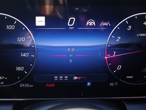 New 2026 Mercedes-Benz GLC 300 4MATIC image 23