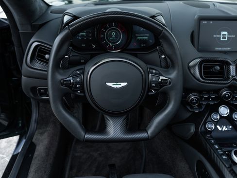 Used 2023 Aston Martin V12 Vantage Roadster RWD image 16