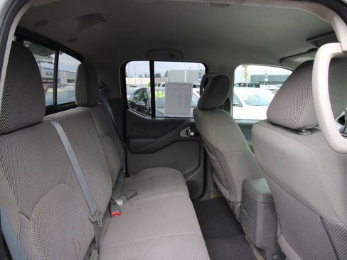 Used 2017 Nissan Frontier SV w/ SV Value Truck Package image 23