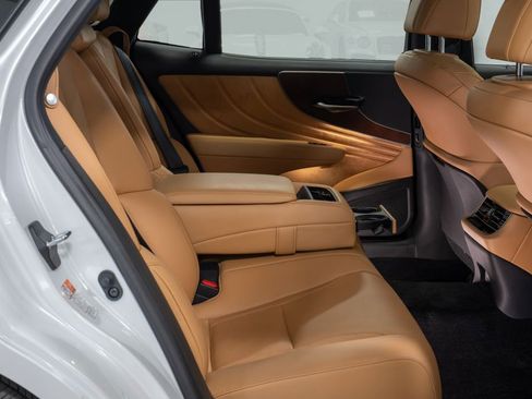 Used 2024 Lexus LS 500 500 Base image 44