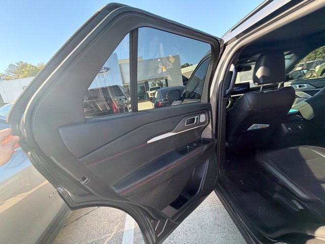 Used 2025 Ford Explorer ST w/ Sun And Sound Package AWD/4WD image 26