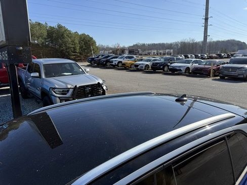 Used 2021 Volkswagen ID.4 Pro S image 5