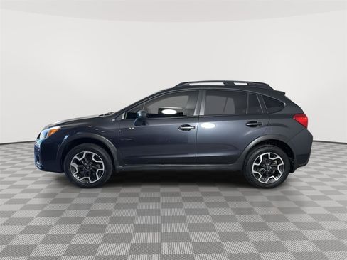 Used 2016 Subaru Crosstrek 2.0i Limited image 4