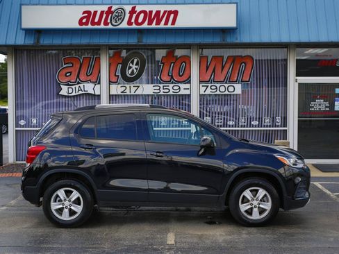 Used 2022 Chevrolet Trax LT w/ Driver Confidence Package AWD/4WD image 15