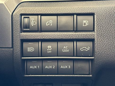 New 2026 Toyota Tacoma TRD Off-Road AWD/4WD image 30