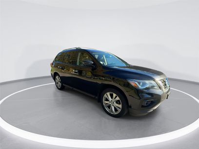 Used 2018 Nissan Pathfinder SL w/ SL Premium Package