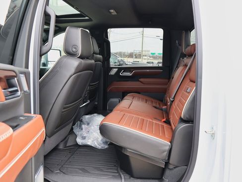 New 2026 GMC Sierra 3500 Denali Ultimate image 12