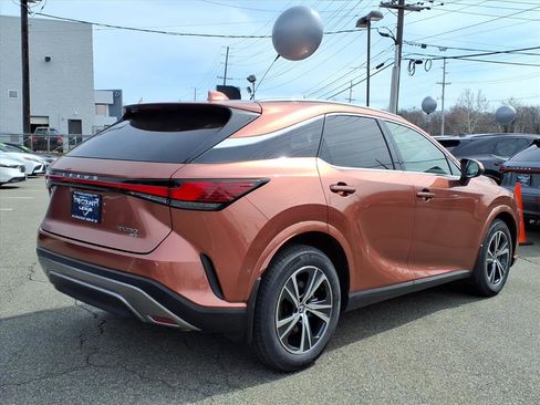 Used 2023 Lexus RX 350 Premium Plus w/ Accessory Package image 6