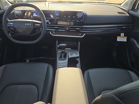 New 2026 Kia Sportage EX image 15