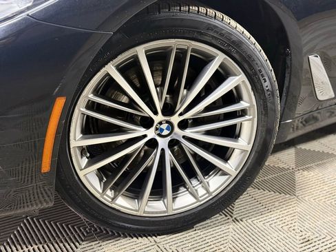 Used 2020 BMW 540i xDrive w/ Convenience Package AWD/4WD image 2