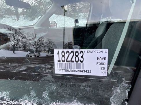 New 2025 Ford Maverick XLT w/ 4K Tow Package image 23