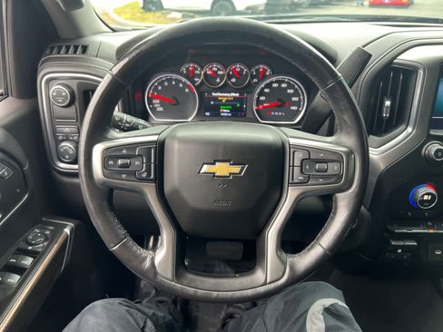 Certified 2019 Chevrolet Silverado 1500 LT w/ Texas Edition image 15