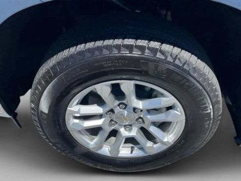 Used 2024 Chevrolet Silverado 1500 LT RWD image 9
