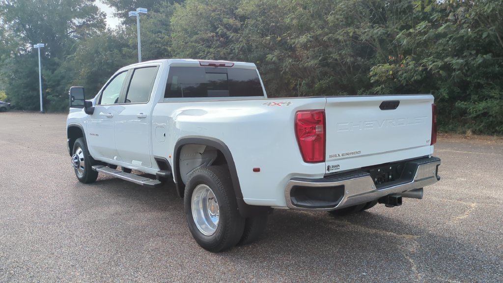 Used 2026 Chevrolet Silverado 3500 LT w/ All Star Edition AWD/4WD image 7