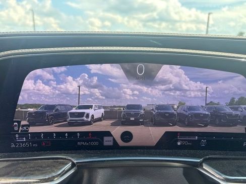 Certified 2024 Cadillac Escalade ESV Premium Luxury w/ Performance Package AWD/4WD image 10