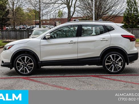 Used 2018 Nissan Rogue Sport SL image 10