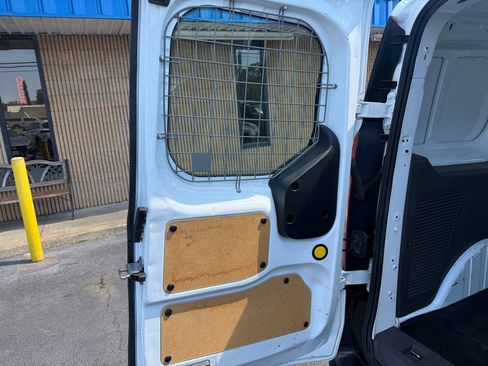 Used 2020 Ford Transit Connect XL FWD image 17