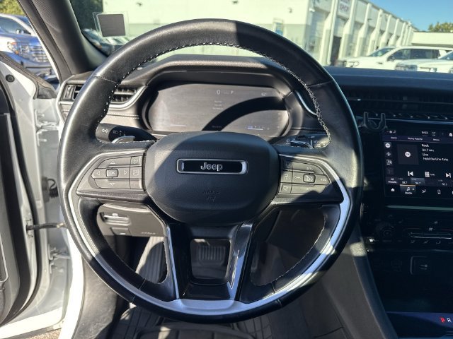 Used 2021 Jeep Grand Cherokee L Laredo AWD/4WD image 11