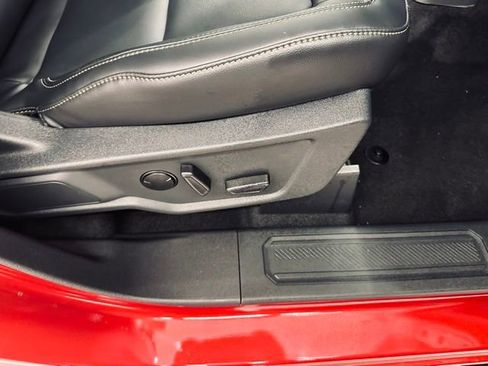 New 2025 Ford Bronco Badlands image 16