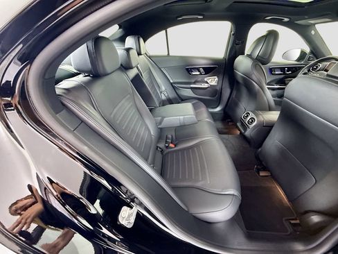 Certified 2024 Mercedes-Benz C 300 4MATIC Sedan image 22