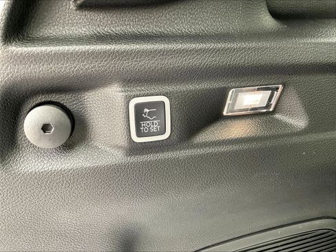 New 2026 Jeep Grand Cherokee L Limited AWD/4WD image 26