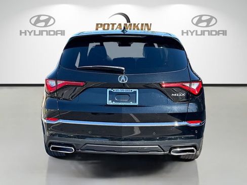 Used 2022 Acura MDX FWD w/ Technology Package image 6