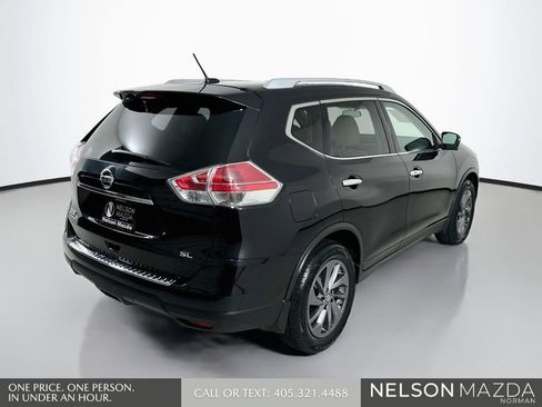 Used 2016 Nissan Rogue SL w/ SL Premium Package FWD image 6