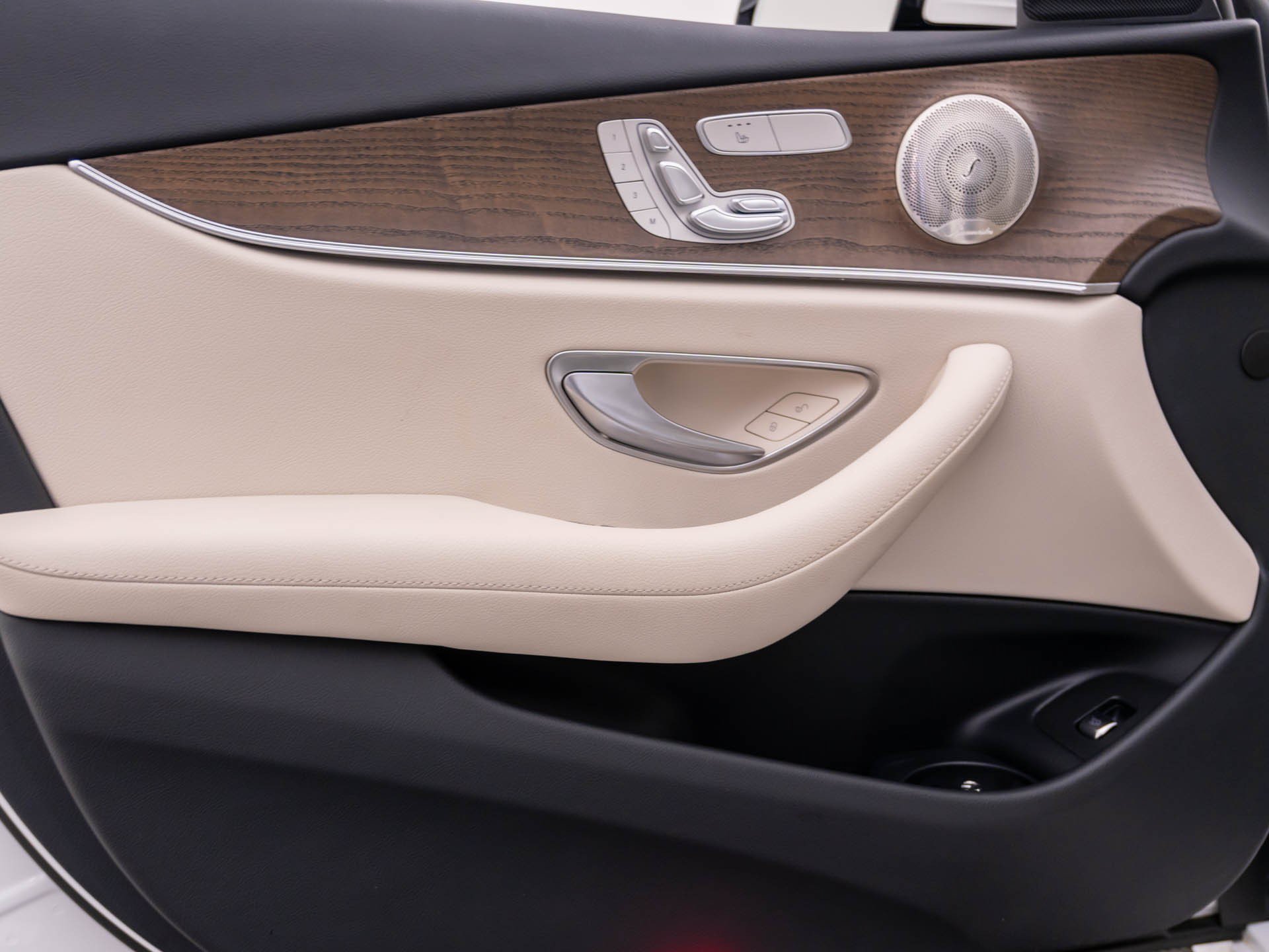 Certified 2022 Mercedes-Benz E 450 4MATIC Sedan image 13