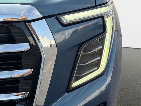 New 2026 GMC Yukon XL Elevation w/ Elevation Premium Package image 9