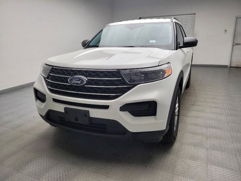 Used 2022 Ford Explorer XLT AWD/4WD image 15