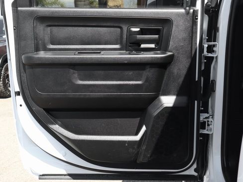 Used 2021 RAM 5500 Tradesman w/ Chrome Appearance Group image 29