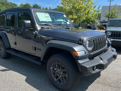 New 2025 Jeep Wrangler Sport S image 5