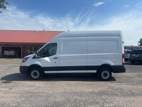 Used 2023 Ford Transit 250 148 High Roof RWD image 4